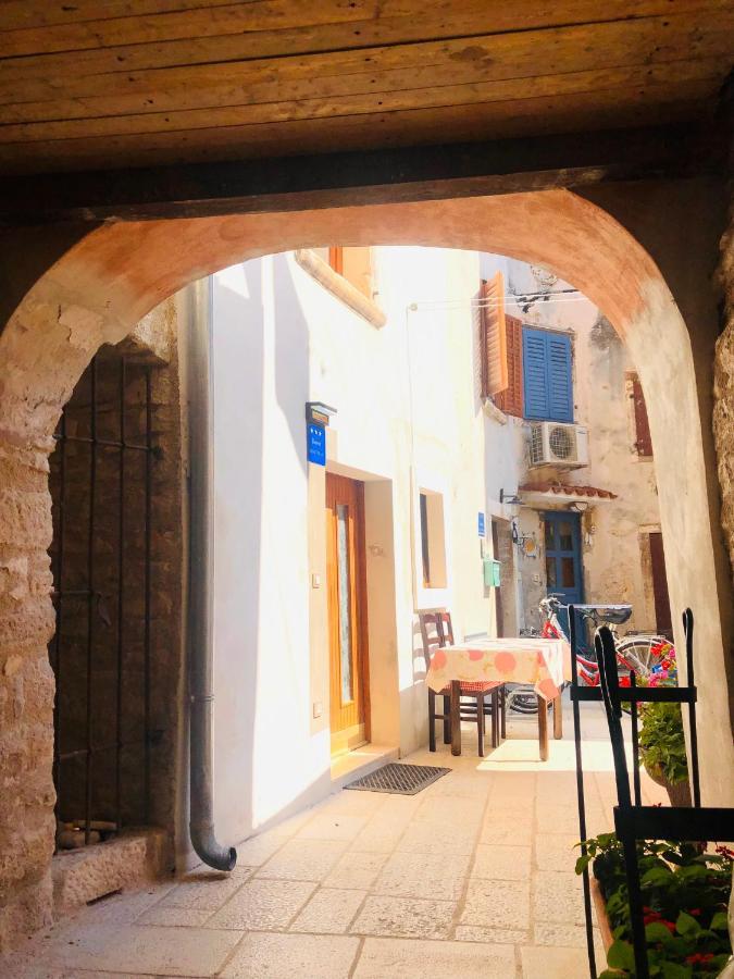 Istrian Stone House In The Heart Of The Beautiful Fishing Village Fazana - Only Few Steps From The Sea And The Wonderful Beach - Incl Plasma-Quad-Plus-Filter Against C O V I D 외부 사진