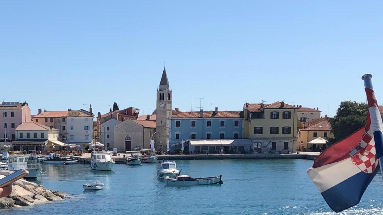 Istrian Stone House In The Heart Of The Beautiful Fishing Village Fazana - Only Few Steps From The Sea And The Wonderful Beach - Incl Plasma-Quad-Plus-Filter Against C O V I D 외부 사진